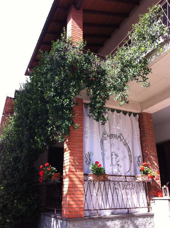 Bed and Breakfast La Casa Creativa Ломнаго Номер фото